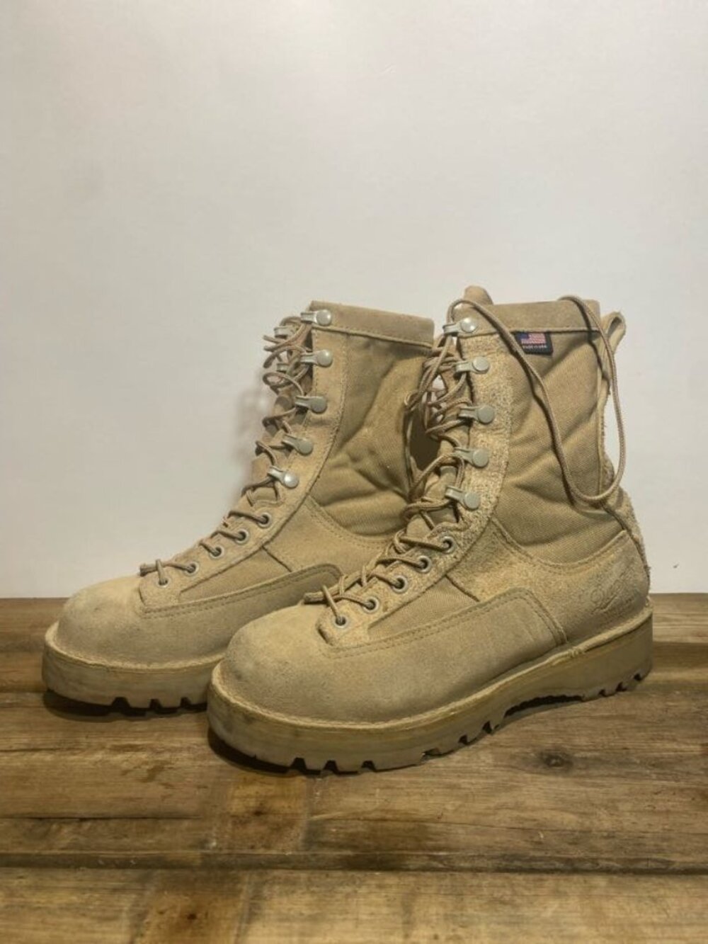 Danner Hot Weather Tan Tactical Boots U.S Women's size 5.5 Vibram Sole